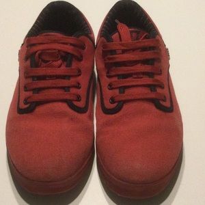 Men’s Vlado Footwear